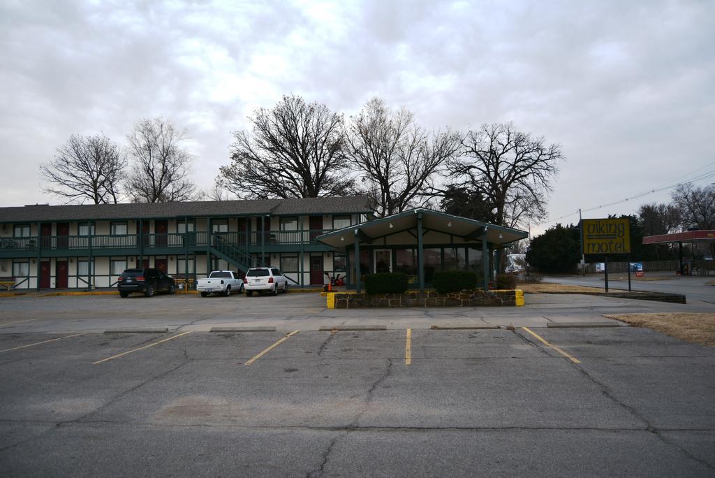 Viking Motel Lindsborg Eksteriør billede