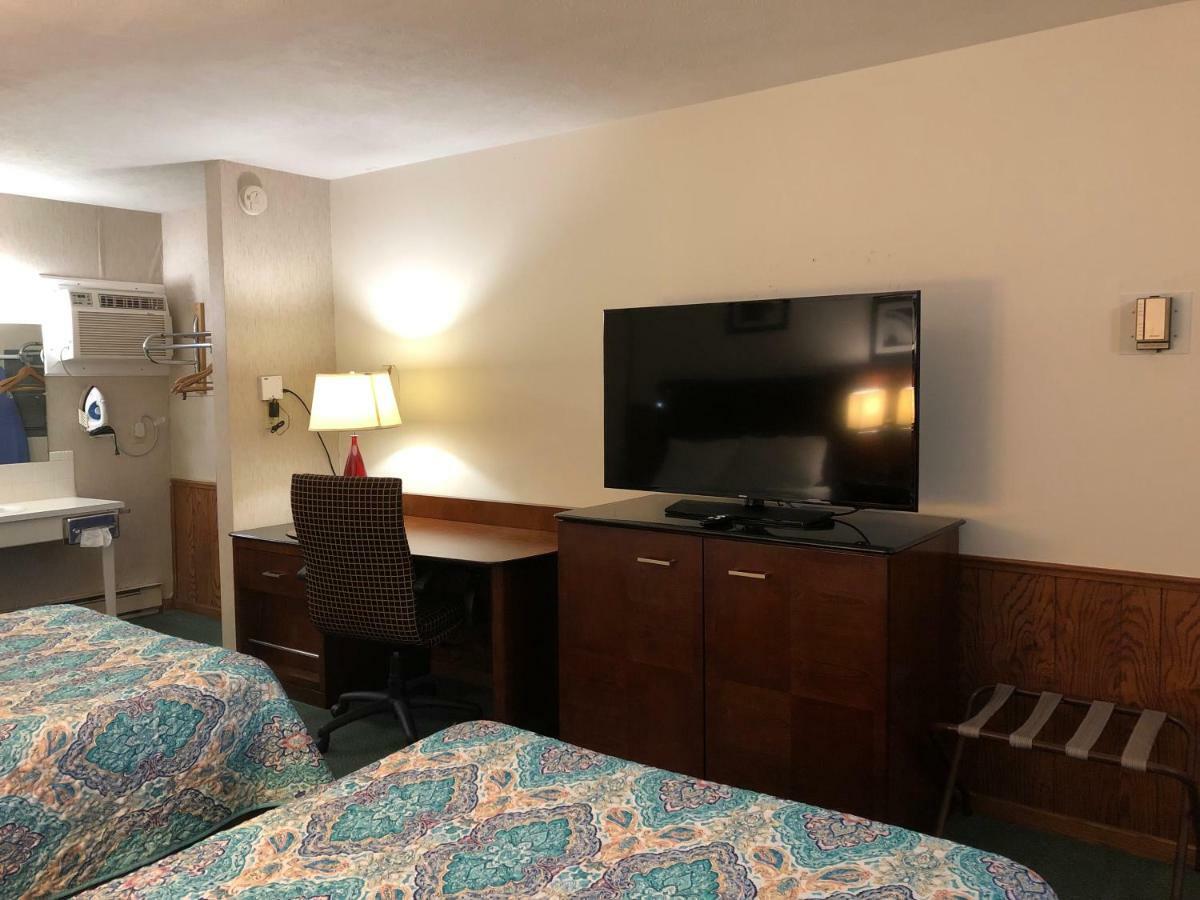 Viking Motel Lindsborg Eksteriør billede