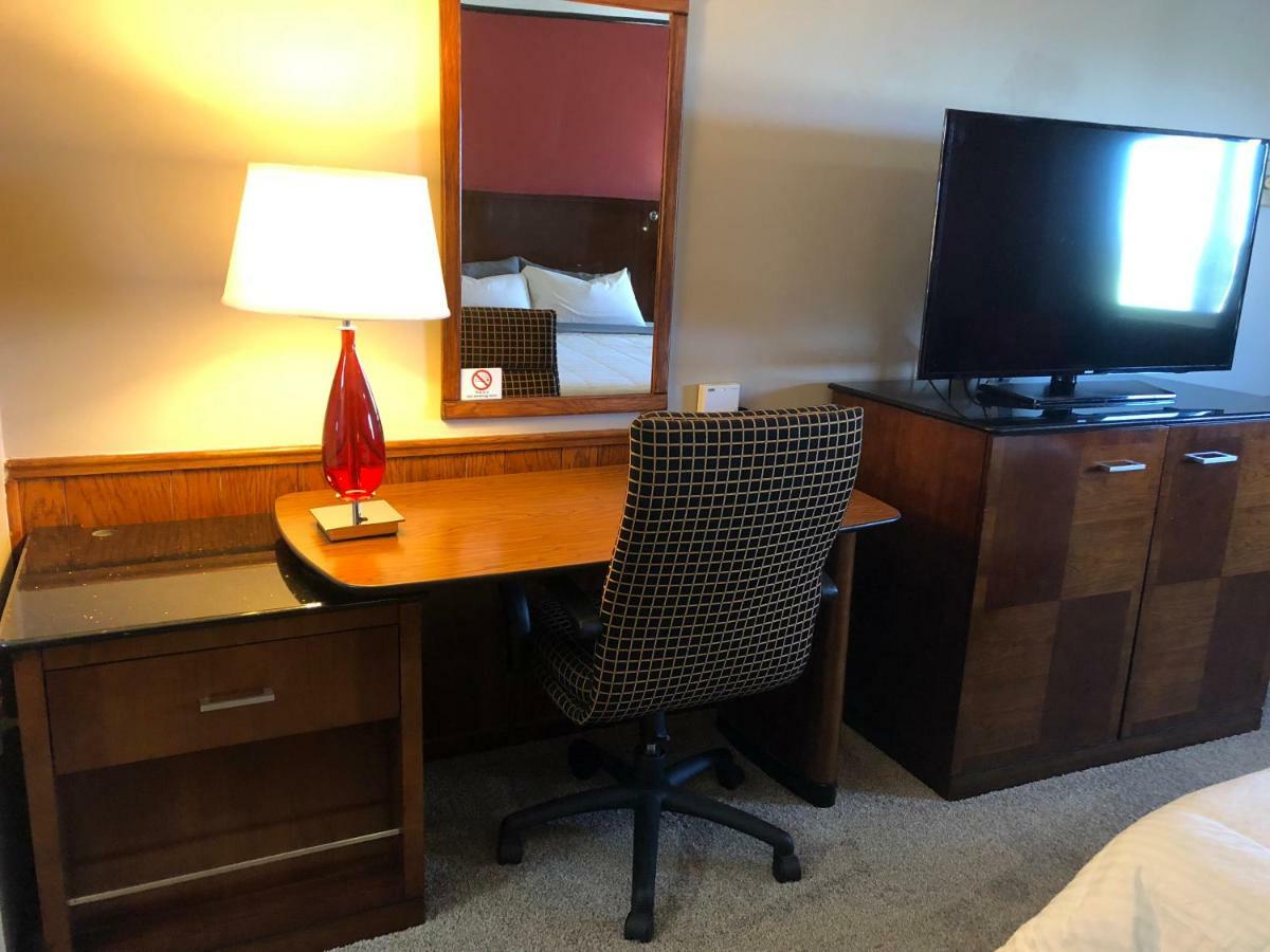Viking Motel Lindsborg Eksteriør billede